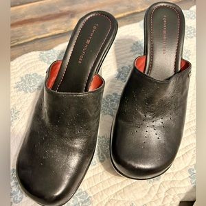 Tommy Hilfiger Black Clogs Women’s  Size 9.5